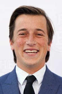 Photo of Skyler Gisondo