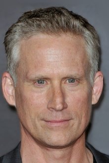 Photo of Reed Diamond