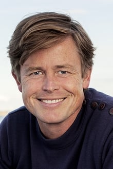Photo of Caspar Phillipson