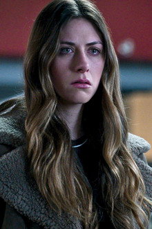 In the Dark season 3 episode 13