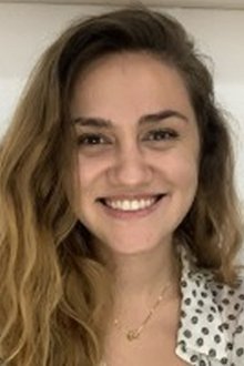 Photo of Isabela Guasco
