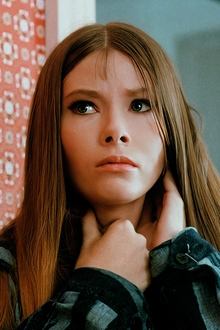 Photo of Lynn Lowry