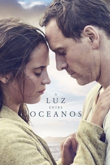 Poster do filme A Luz Entre Oceanos