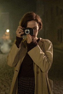 La ragazza con la Leica