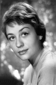 Photo of Annie Girardot