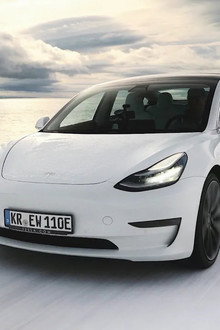 Tesla Model 3 vs. Diesel-SUV vs. Nordkap im Winter!