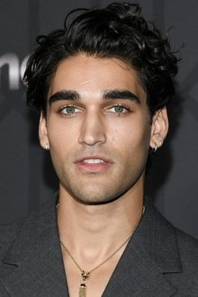 Photo of Josh Heuston