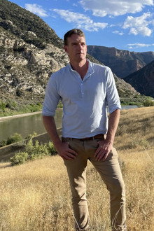 Into Dinosaur Valley with Dan Snow