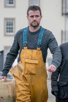 The Bay season 1 episode 4