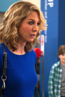 Growing Up Fisher season 1 episode 9
