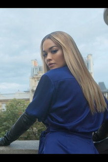 Rita Ora: At the Eiffel Tower