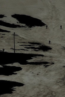 Montaña en sombra
