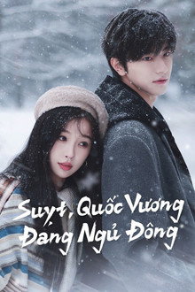 Suỵt, Quốc Vương Đang Ngủ Đông: Phần 1 – Ski into Love: Season 1 (2025)