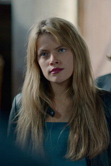 Barracuda Queens - Season 1