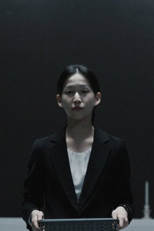 유골이 뒤섞인 두 사람은,