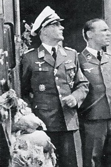 Besatzung Dora
