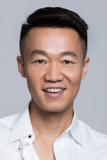 王飞