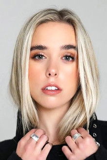 Photo of Jenna Davis