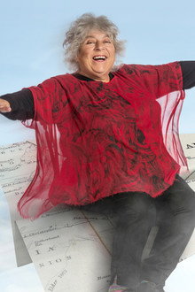 Miriam Margolyes: Australia Unmasked