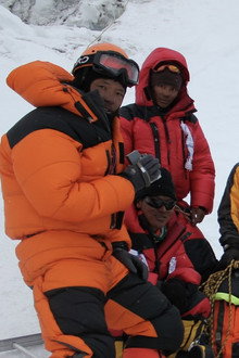 Death Zone: Cleaning Mount Everest