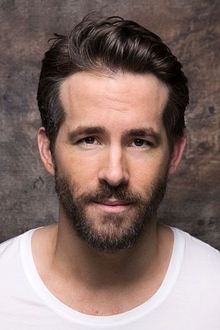 Photo of Ryan Reynolds