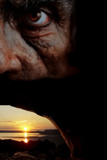Echoes of the Ancients: A Journey through Neanderthal Lives
