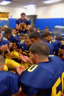 Fordson: Faith, Fasting, Football