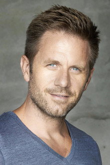 Photo of Aaron Benward