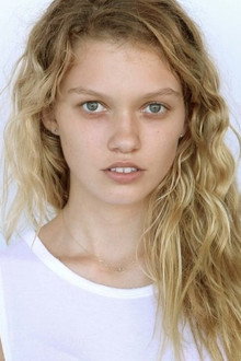 Photo of Maggie Laine