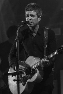 Noel-Gallagher-Out-of-the-Now