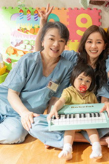 陽光女子合唱團