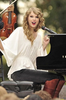 Taylor Swift: Speak Now
