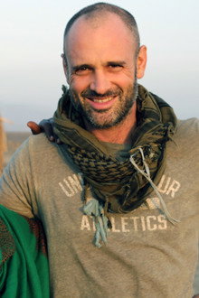 Ed Stafford: Into the Unknown season 1 episode 3