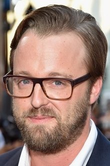 Photo of Joshua Leonard