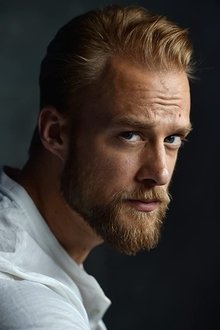 Photo of Bradley Dodds
