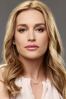 Photo of Piper Perabo