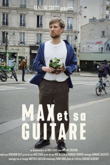 Max et sa guitare