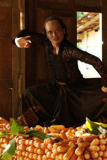 Kucumbu Tubuh Indahku