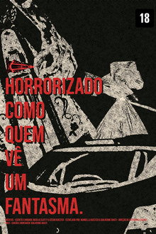 Horrorizado Como Quem Vê Um Fantasma
