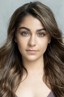 Photo of Andrea Russett