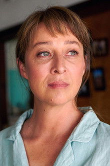 The Lost Flowers of Alice Hart - Season 1