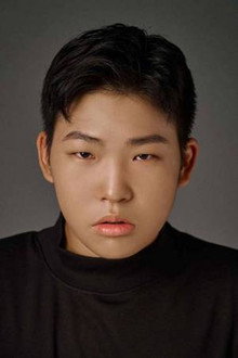 박태윤