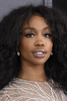 Photo of SZA
