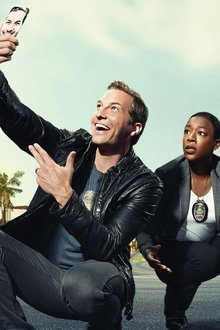 Ryan-Hansen-Solves-Crimes-on-Television