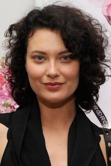 Photo of Shalom Harlow