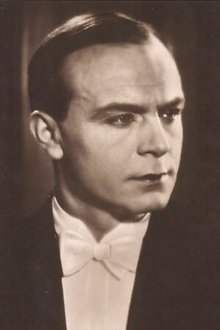 Photo of Paul Hartmann