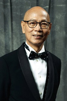 羅家英