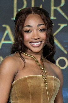 Photo of Leah Jeffries