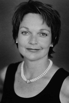 Photo of Pamela Reed