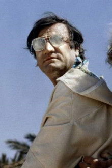 Zwei-Kamele-auf-einem-Pferd